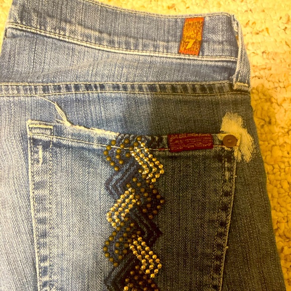 NWOT - 7 For all Mankind flare Jeans! - Picture 3 of 4
